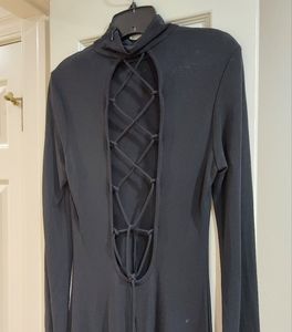 Absolutely stunning below knee fitted dress